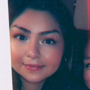 Meet your Posher, Isabel